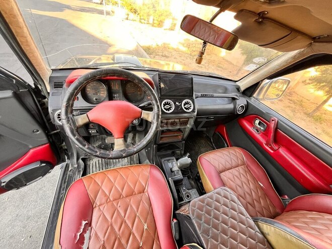 Mitsubishi Pajero-3