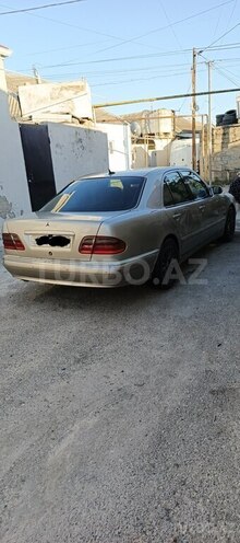 Mercedes E 270 1999, 504,123 km - 2.7 l - Bakı