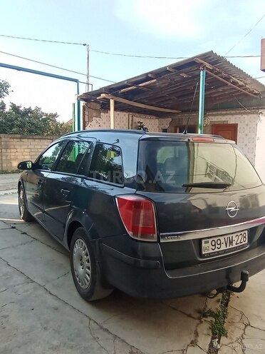 Opel Astra 2006, 314,000 km - 1.4 l - Quba