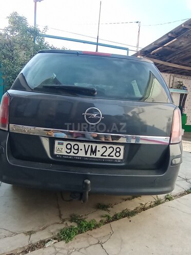 Opel Astra 2006, 314,000 km - 1.4 l - Quba