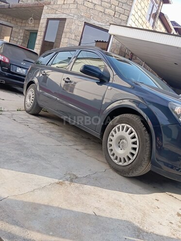 Opel Astra 2006, 314,000 km - 1.4 l - Quba