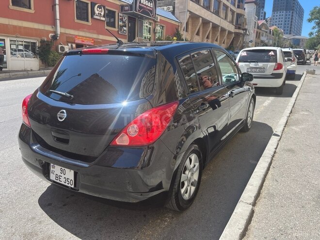 Nissan Tiida-3