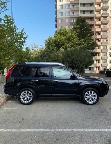 Nissan X-Trail 2013, 132,000 km - 2.5 l - Bakı