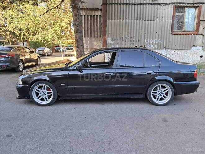 BMW 528 1997, 320,000 km - 2.8 l - Bakı