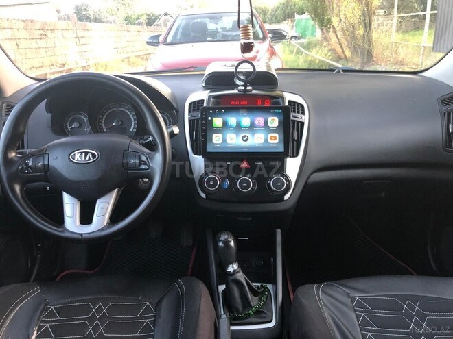 Kia  2010, 290,000 km - 1.4 l - Masallı