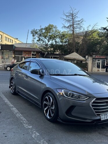 Hyundai Elantra 2018, 160,934 km - 2.0 л - Bakı
