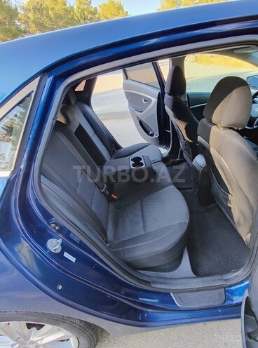 Hyundai Elantra 2012, 260,574 km - 1.8 l - Sumqayıt