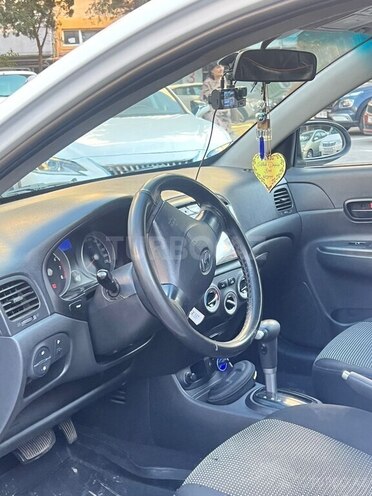 Hyundai Accent 2010, 273,936 km - 1.4 l - Bakı