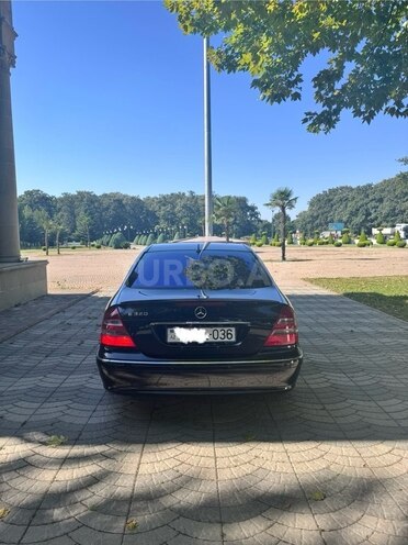 Mercedes E 320 2003, 264,400 km - 3.2 l - Masallı