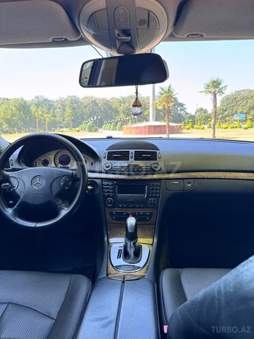 Mercedes E 320 2003, 264,400 km - 3.2 l - Masallı