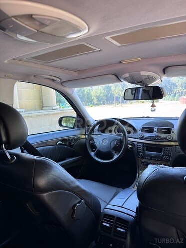 Mercedes E 320 2003, 264,400 km - 3.2 l - Masallı