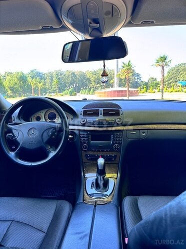 Mercedes E 320 2003, 264,400 km - 3.2 l - Masallı