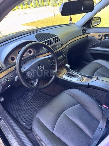 Mercedes E 320 2003, 264,400 km - 3.2 l - Masallı