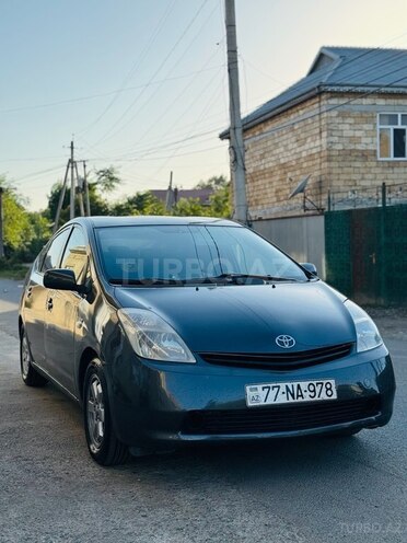 Toyota Prius 2006, 263,000 km - 1.5 l - Masallı