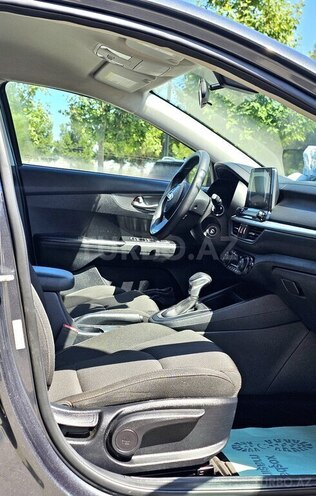 Kia Forte-12
