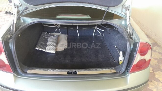 Volkswagen Passat 2002, 280,881 km - 1.8 l - Gəncə