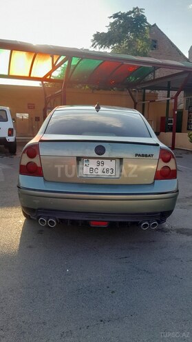 Volkswagen Passat 2002, 280,881 km - 1.8 l - Gəncə