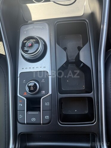 Kia Sorento-7