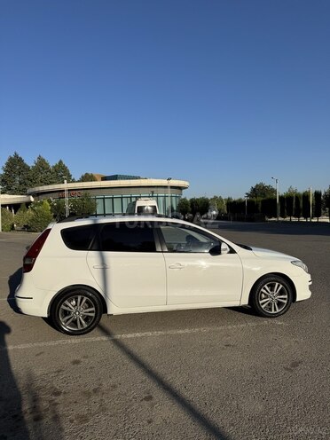 Hyundai i30 2008, 267,000 km - 1.6 л - Masallı
