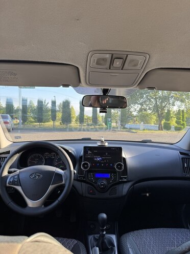 Hyundai i30 2008, 267,000 km - 1.6 л - Masallı
