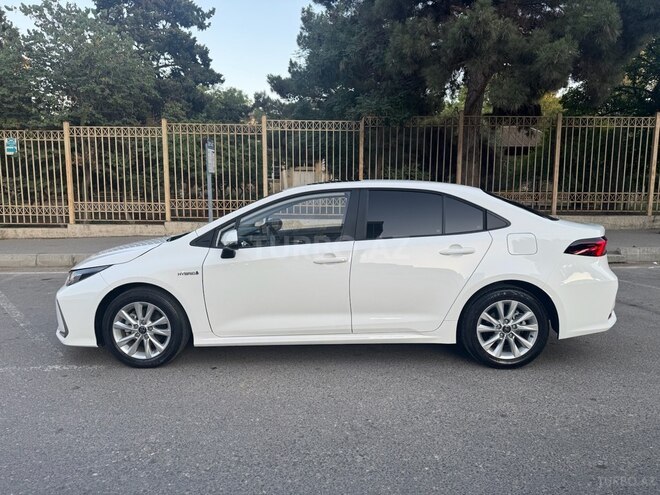 Toyota Corolla 2024, 17,000 km - 1.8 l - Bakı
