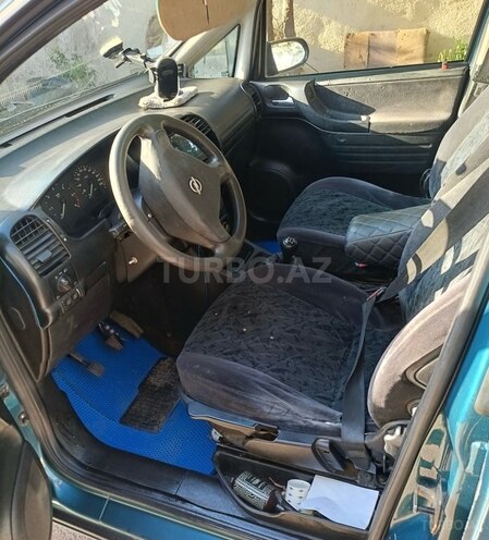 Opel Zafira 2001, 335,505 km - 2.2 l - Sumqayıt
