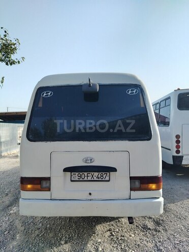 Hyundai  2002, 400,000 km - 3.9 l - Şabran