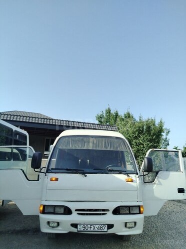 Hyundai  2002, 400,000 km - 3.9 l - Şabran
