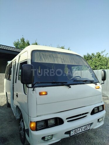 Hyundai  2002, 400,000 km - 3.9 l - Şabran