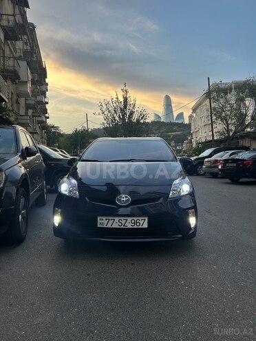 Toyota Prius 2015, 432,442 km - 1.8 л - Bakı