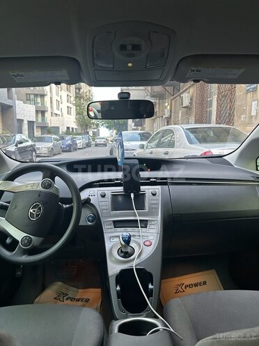 Toyota Prius 2015, 432,442 km - 1.8 л - Bakı