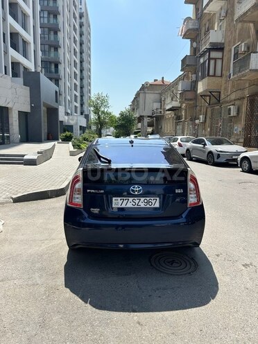 Toyota Prius 2015, 432,442 km - 1.8 л - Bakı