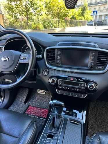 Kia Sorento 2018, 133,000 km - 2.0 l - Bakı