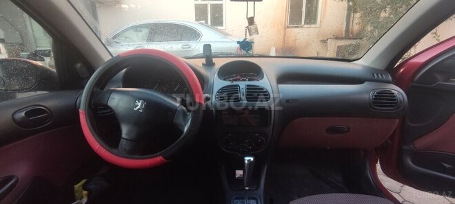 Peugeot 206 2004, 256,320 km - 1.4 l - Bakı