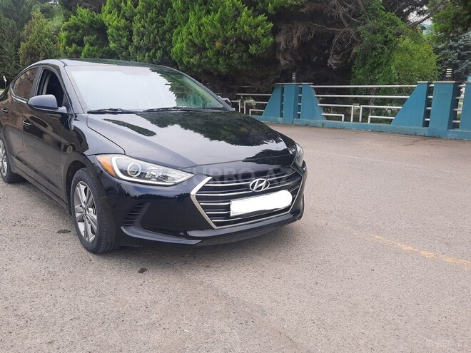 Hyundai Elantra 2017, 196,340 km - 2.0 л - Bakı