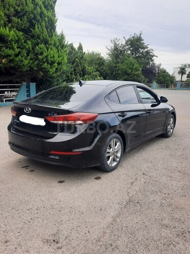 Hyundai Elantra 2017, 196,340 km - 2.0 л - Bakı