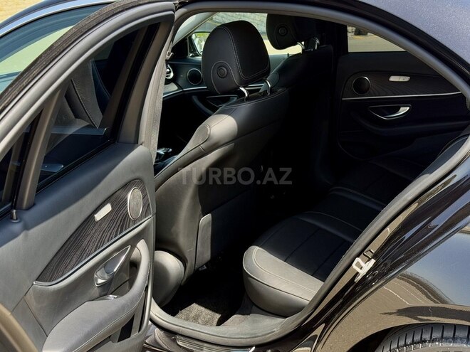 Mercedes E 220 d 2019, 235,000 km - 2.0 l - Bakı
