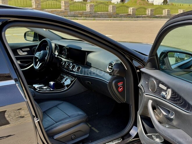 Mercedes E 220 d 2019, 235,000 km - 2.0 l - Bakı