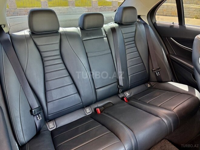 Mercedes E 220 d 2019, 235,000 km - 2.0 l - Bakı