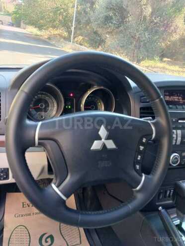 Mitsubishi Pajero 2007, 187,000 km - 3.0 l - Bakı