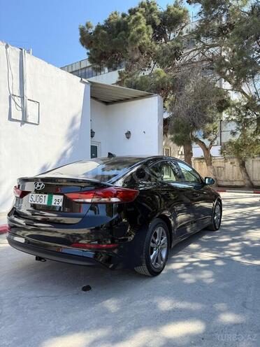 Hyundai Elantra 2016, 85,000 km - 2.0 л - Bakı