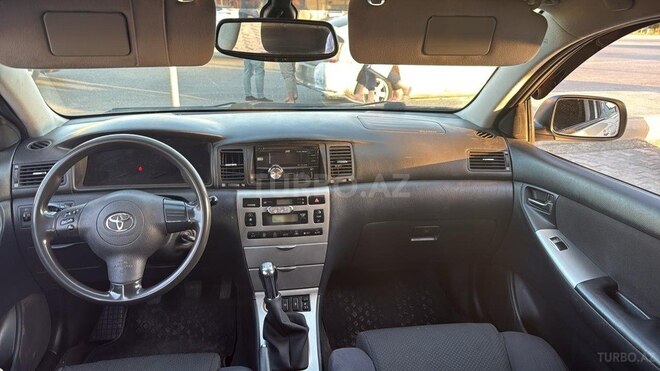 Toyota Corolla 2006, 250,000 km - 1.4 l - Bakı