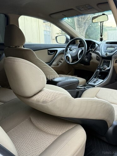 Hyundai Elantra 2012, 260,000 km - 1.6 l - Bakı