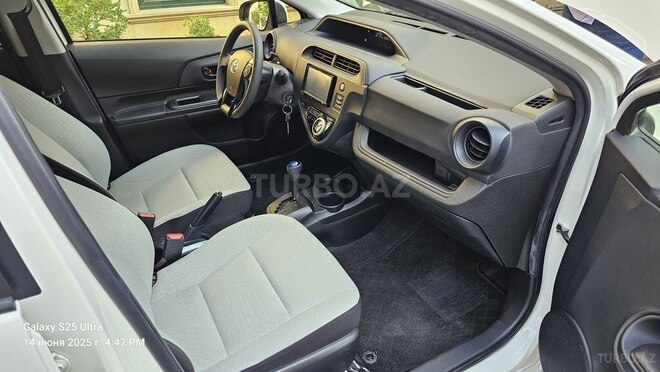 Toyota Aqua 2017, 29,100 km - 1.5 л - Bakı
