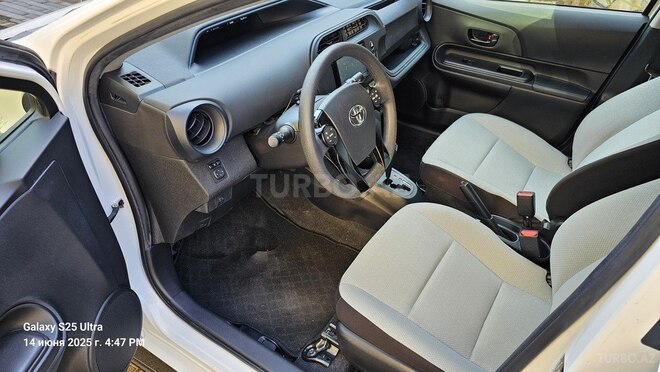 Toyota Aqua 2017, 29,100 km - 1.5 л - Bakı