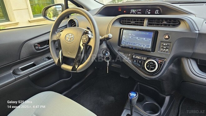 Toyota Aqua 2017, 29,100 km - 1.5 л - Bakı