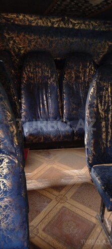 Ford Transit-4