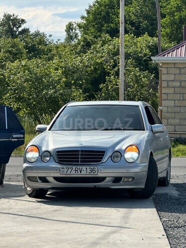 Mercedes E 220 d 1999, 600,000 km - 2.2 л - Zaqatala