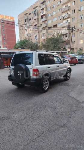Mitsubishi Pajero io 1999, 256,478 km - 1.8 л - Bakı