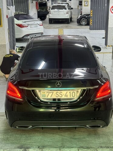 Mercedes C 300-16